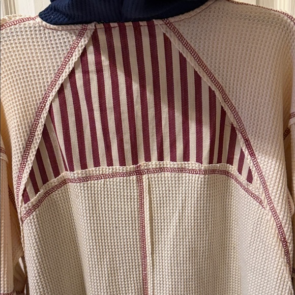 POL Waffle-Knit Zip Hoodie in Navy, Cream, Burgundy - Picture 6 of 6